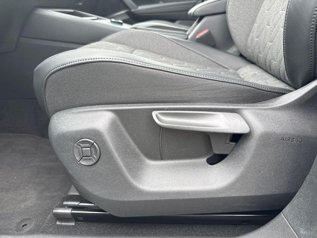 Volkswagen Tiguan - Photo 14