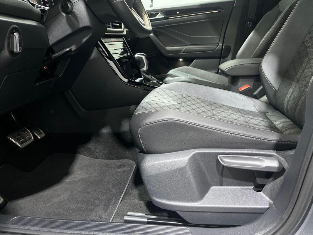 Volkswagen T-Roc - Photo 14
