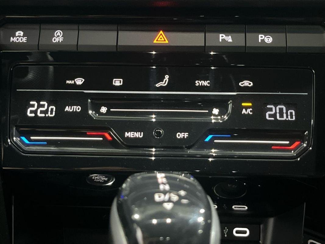 Volkswagen T-Roc - Photo 19