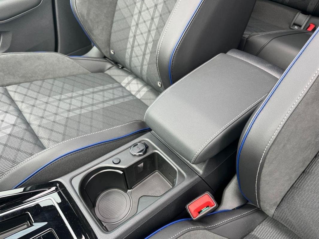 Volkswagen Golf - Photo 12