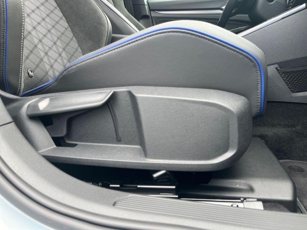 Volkswagen Golf - Photo 14