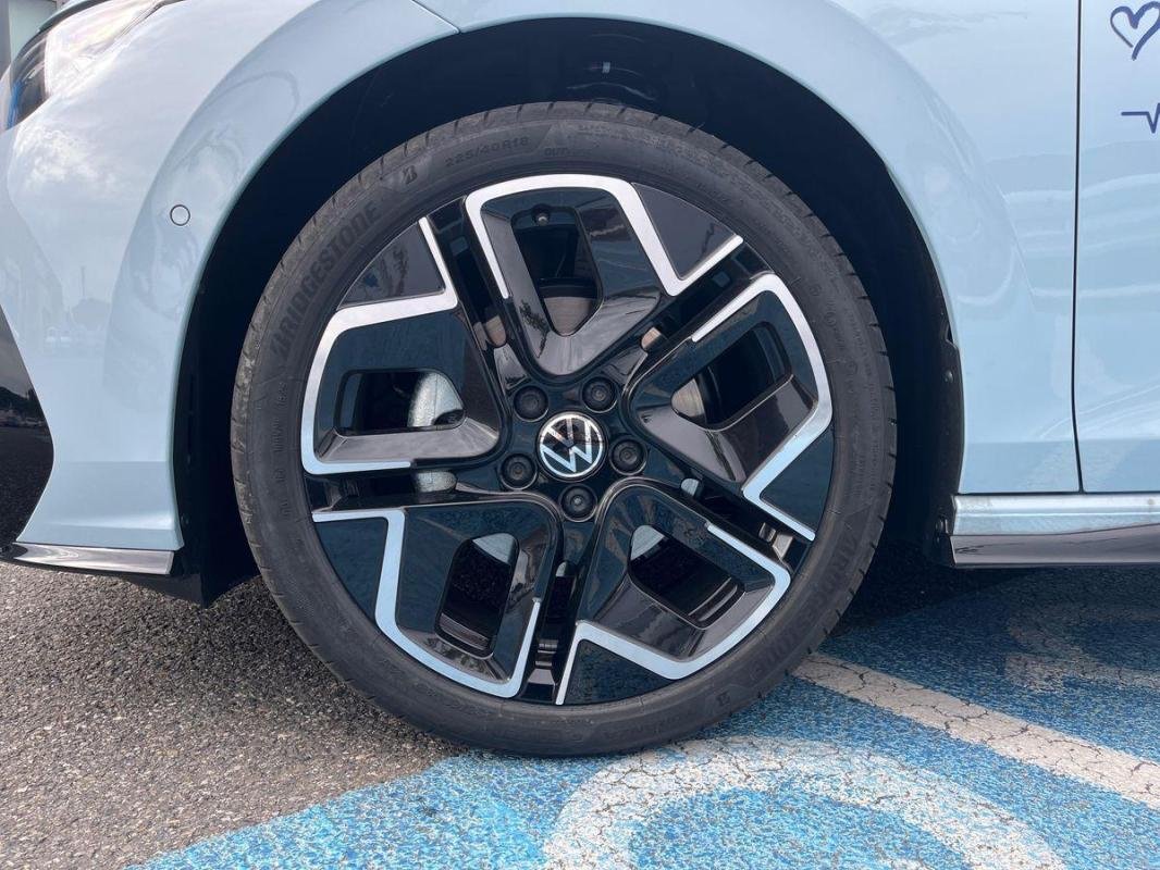 Volkswagen Golf - Photo 29