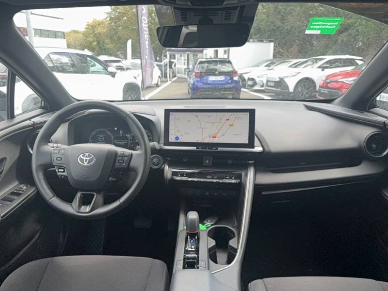Toyota C-HR - Photo 11