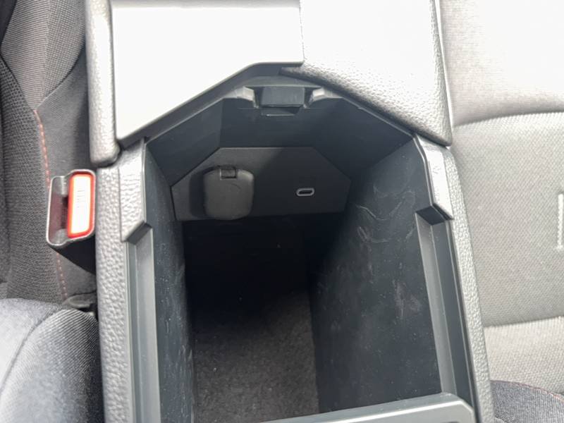 Toyota C-HR - Photo 20