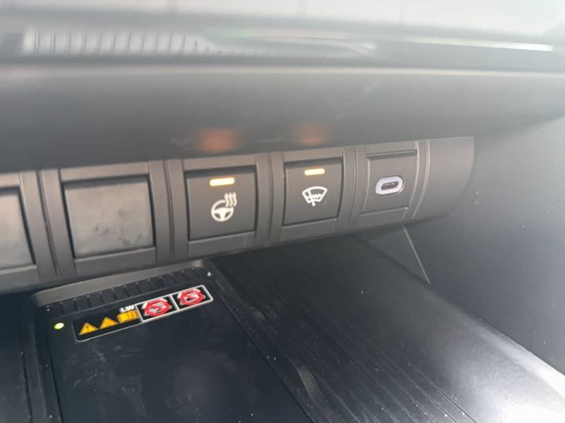 Toyota C-HR - Photo 24