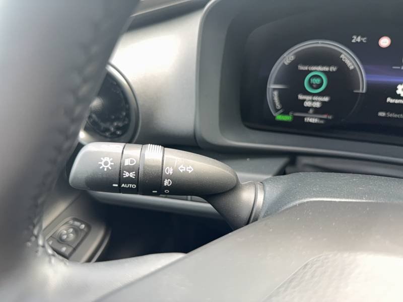 Toyota C-HR - Photo 29