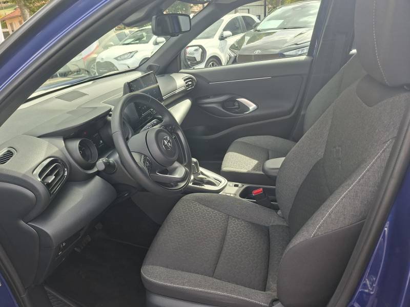 Toyota Yaris - Photo 9