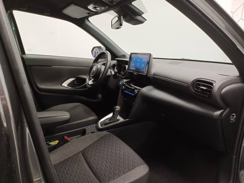 Toyota Yaris - Photo 12