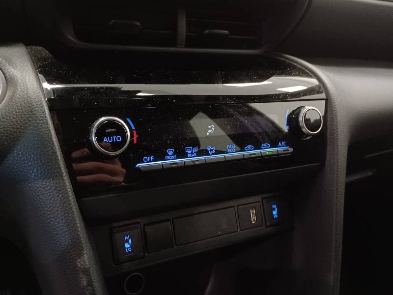 Toyota Yaris - Photo 21
