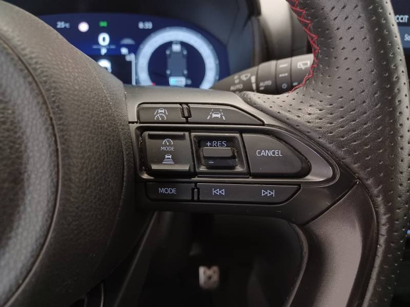 Toyota Yaris - Photo 18