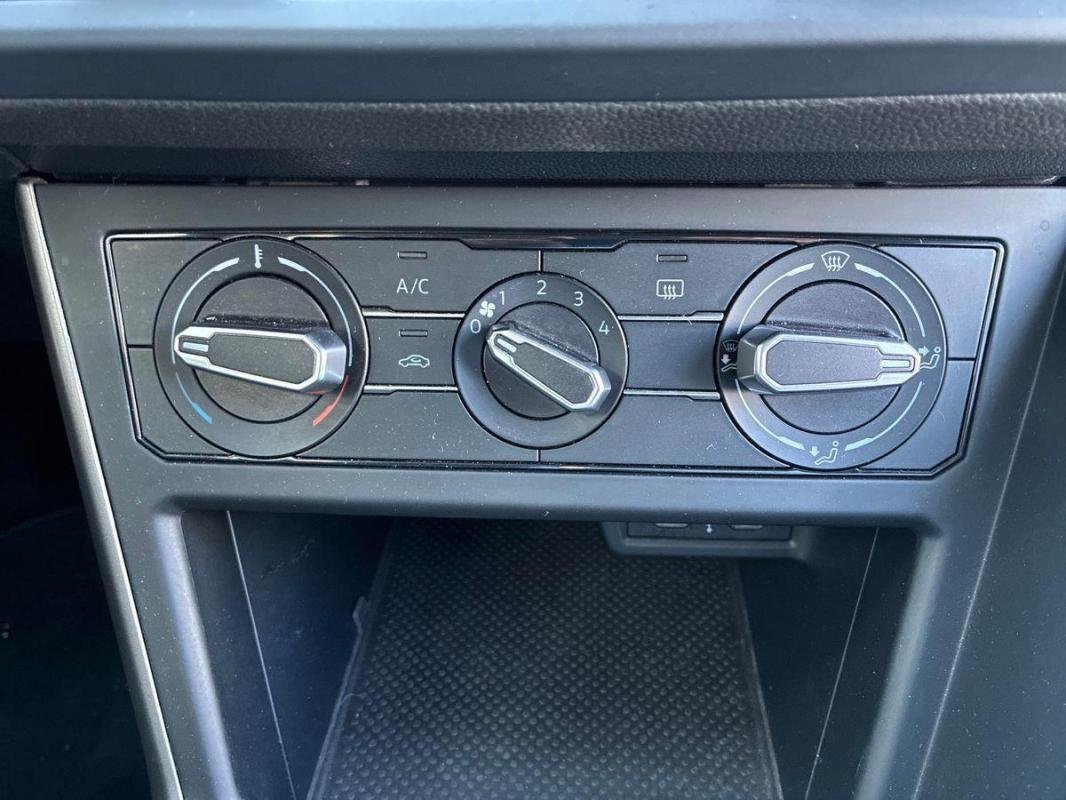 Volkswagen Polo - Photo 19