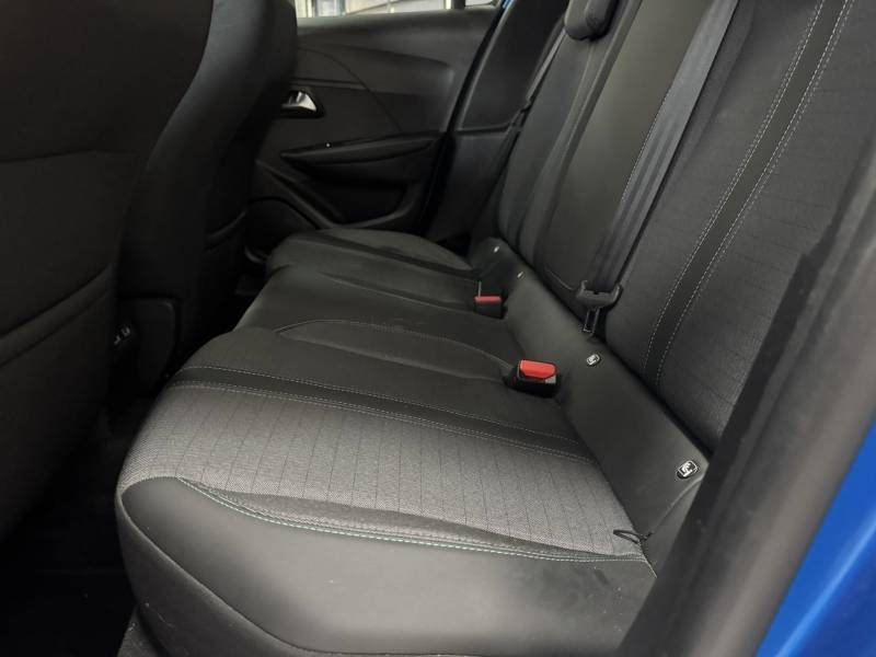 Peugeot 208 - Photo 12