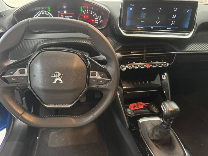 Peugeot 208 - Photo 16