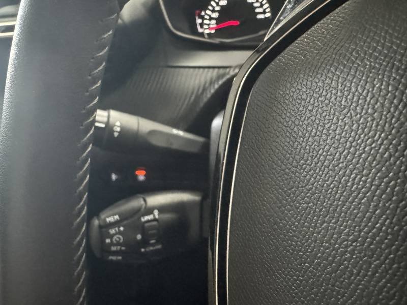 Peugeot 208 - Photo 20