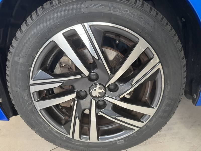 Peugeot 208 - Photo 36