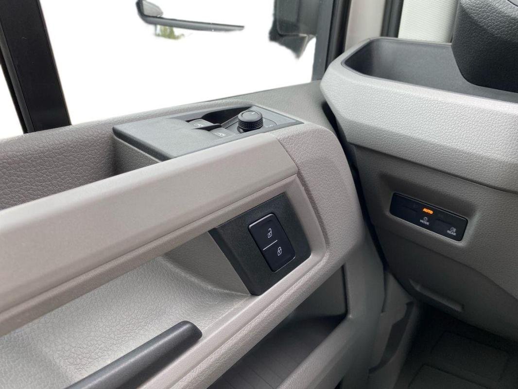 Volkswagen Crafter - Photo 15