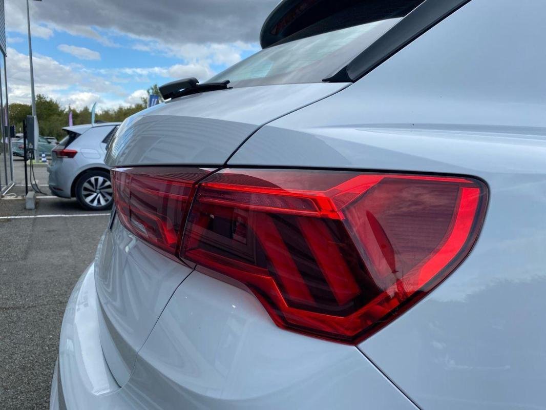 Audi Q3 - Photo 30