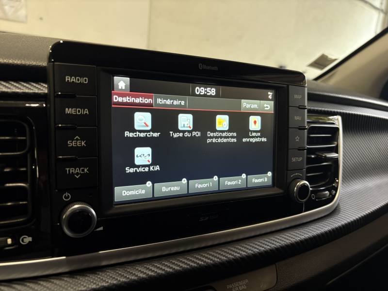 Kia Rio - Photo 17