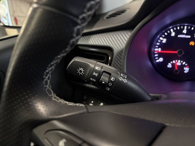Kia Rio - Photo 27
