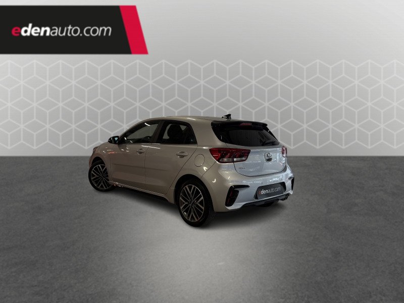 Kia Rio - Photo 3