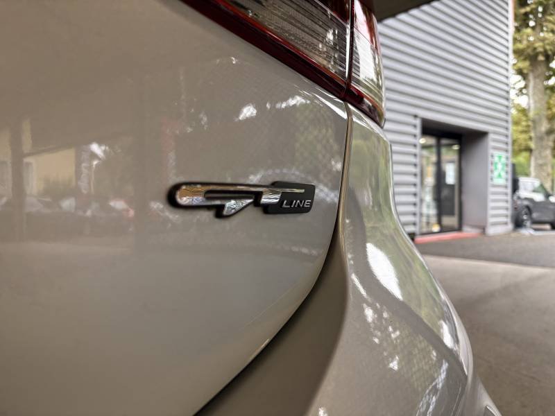Kia Rio - Photo 32