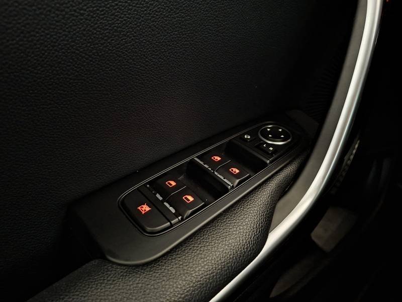 Kia CEED - Photo 23