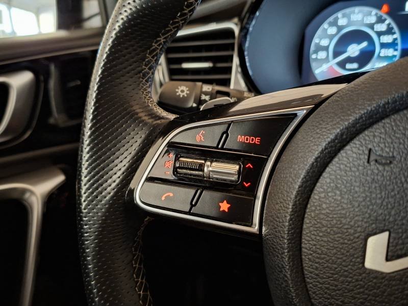Kia CEED - Photo 26