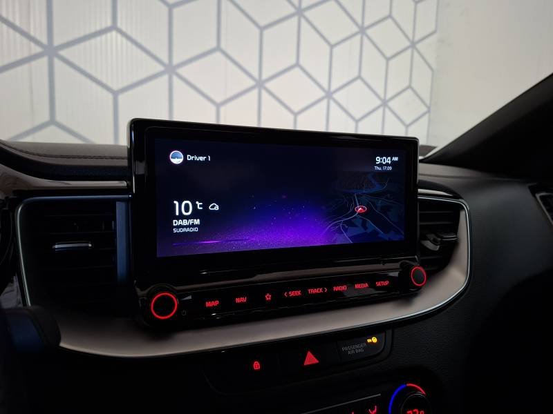 Kia CEED - Photo 31