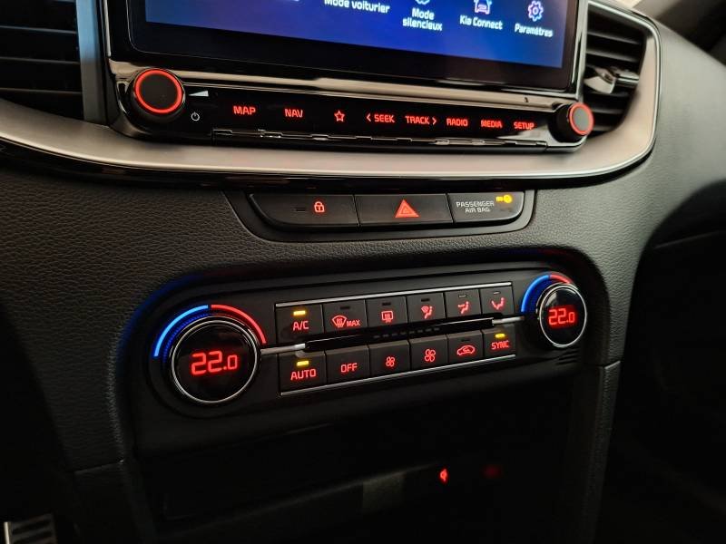 Kia CEED - Photo 34