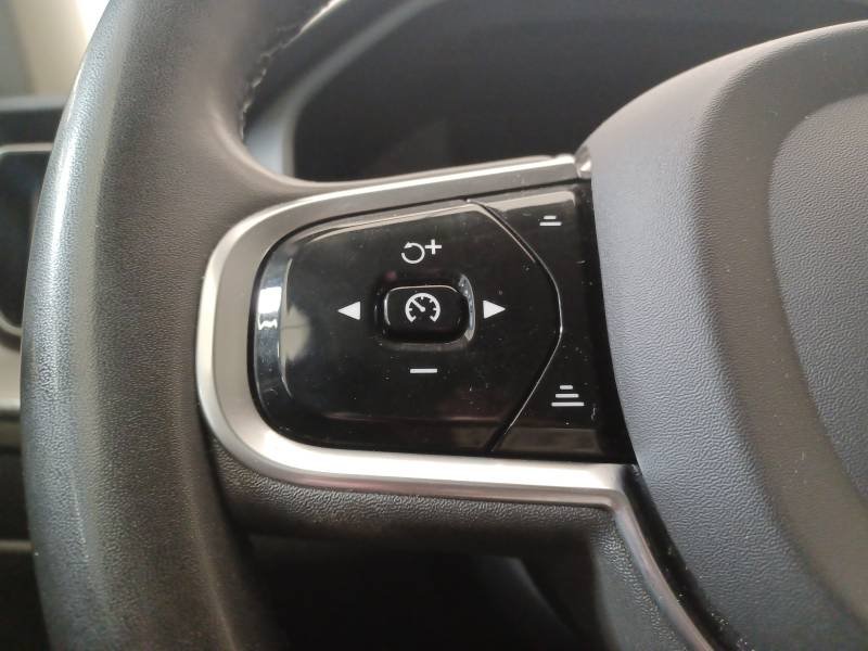 Volvo XC60 - Photo 20