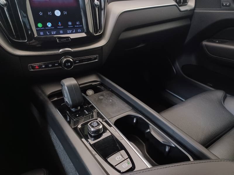 Volvo XC60 - Photo 21