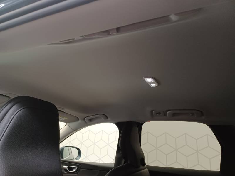 Volvo XC60 - Photo 27