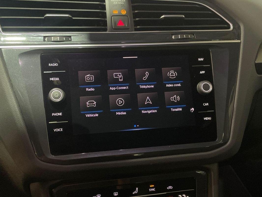 Volkswagen Tiguan - Photo 16
