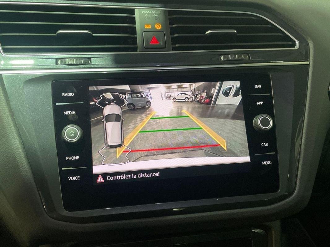 Volkswagen Tiguan - Photo 18