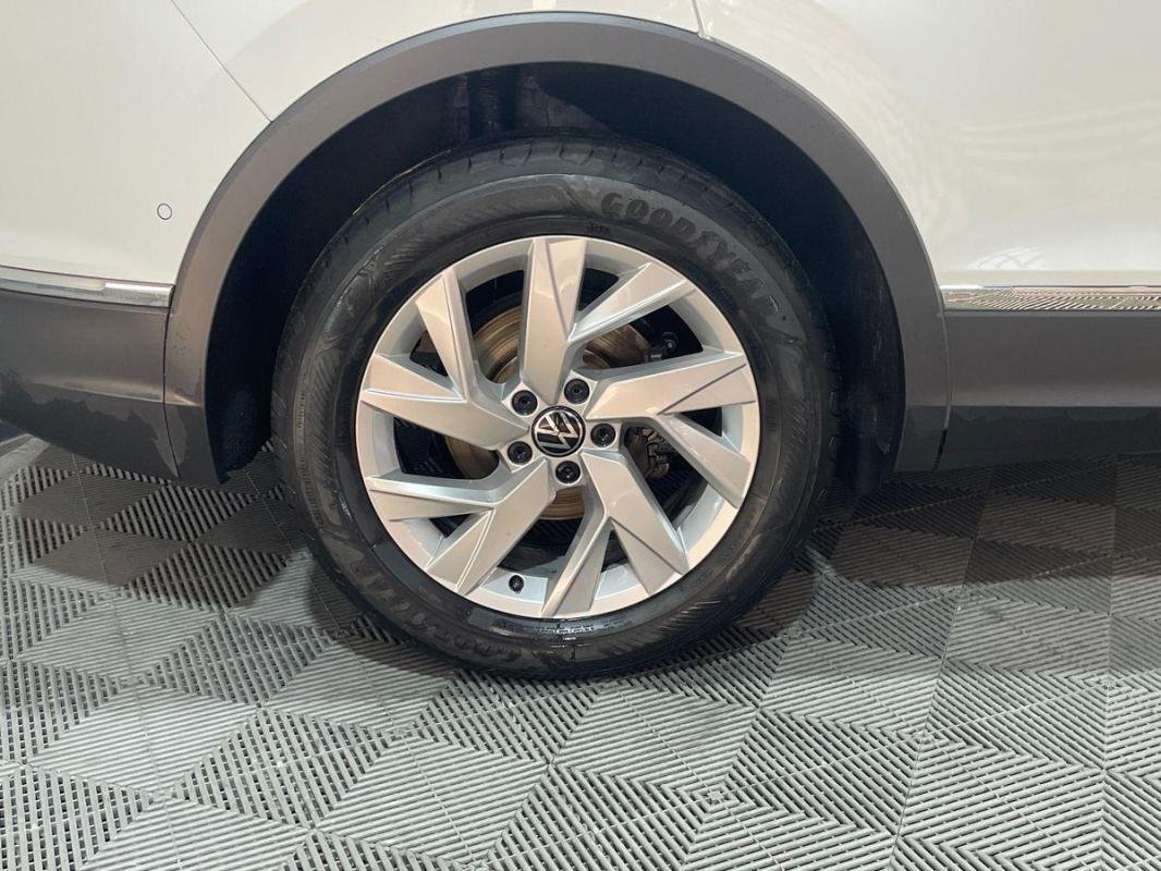 Volkswagen Tiguan - Photo 28