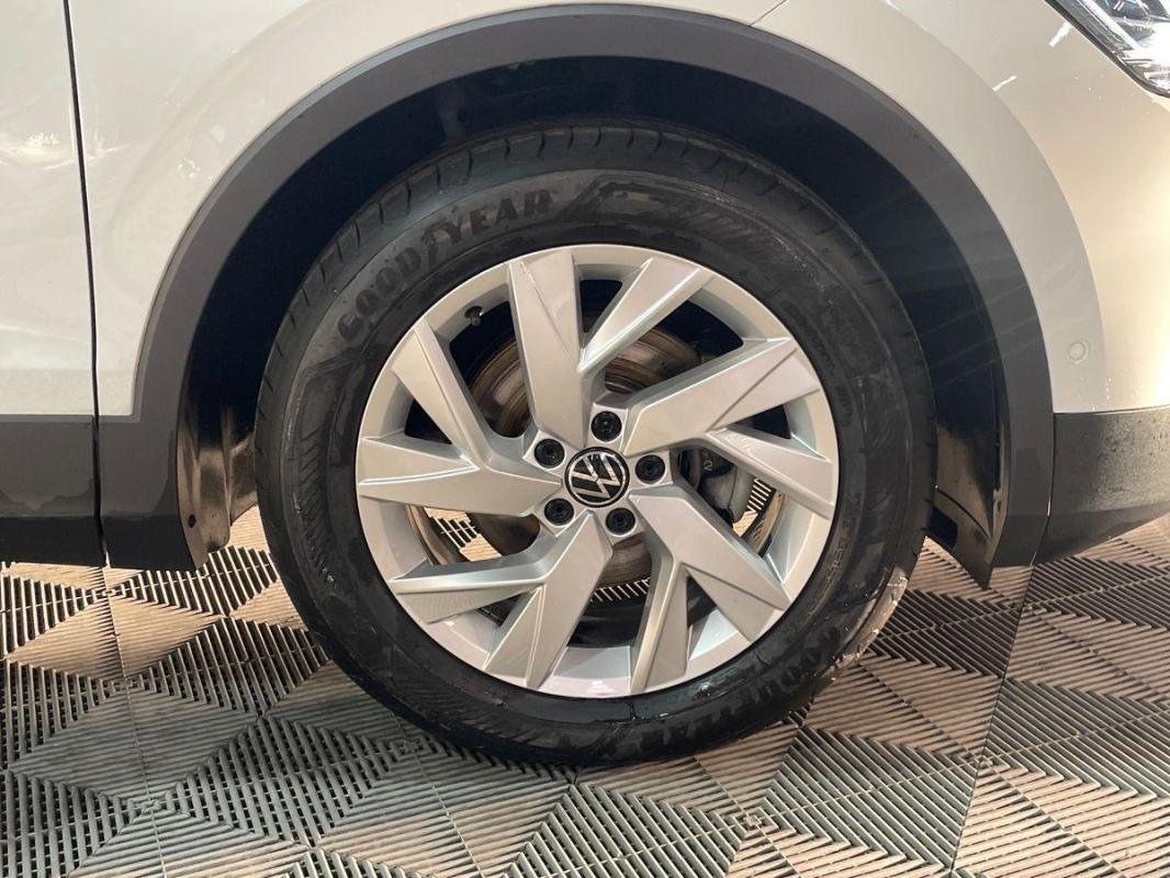 Volkswagen Tiguan - Photo 29