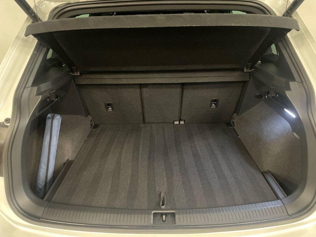 Volkswagen Tiguan - Photo 31