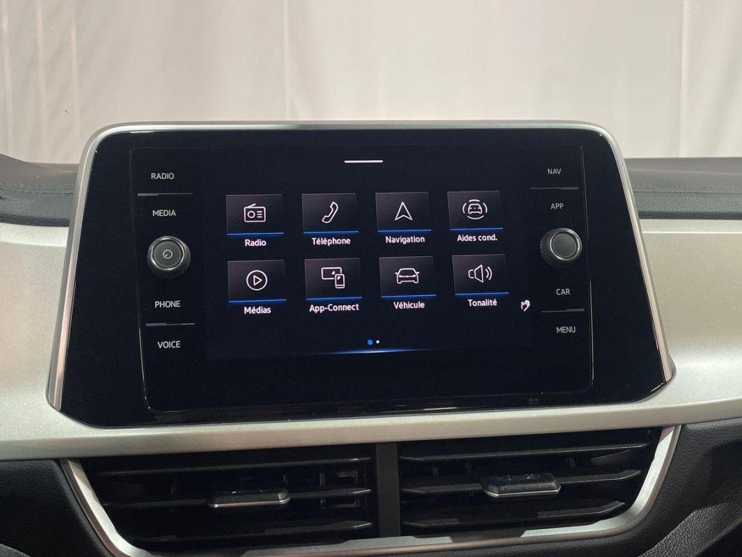 Volkswagen T-Roc - Photo 16