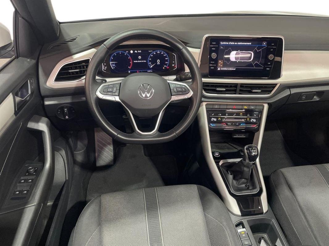 Volkswagen T-Roc - Photo 24