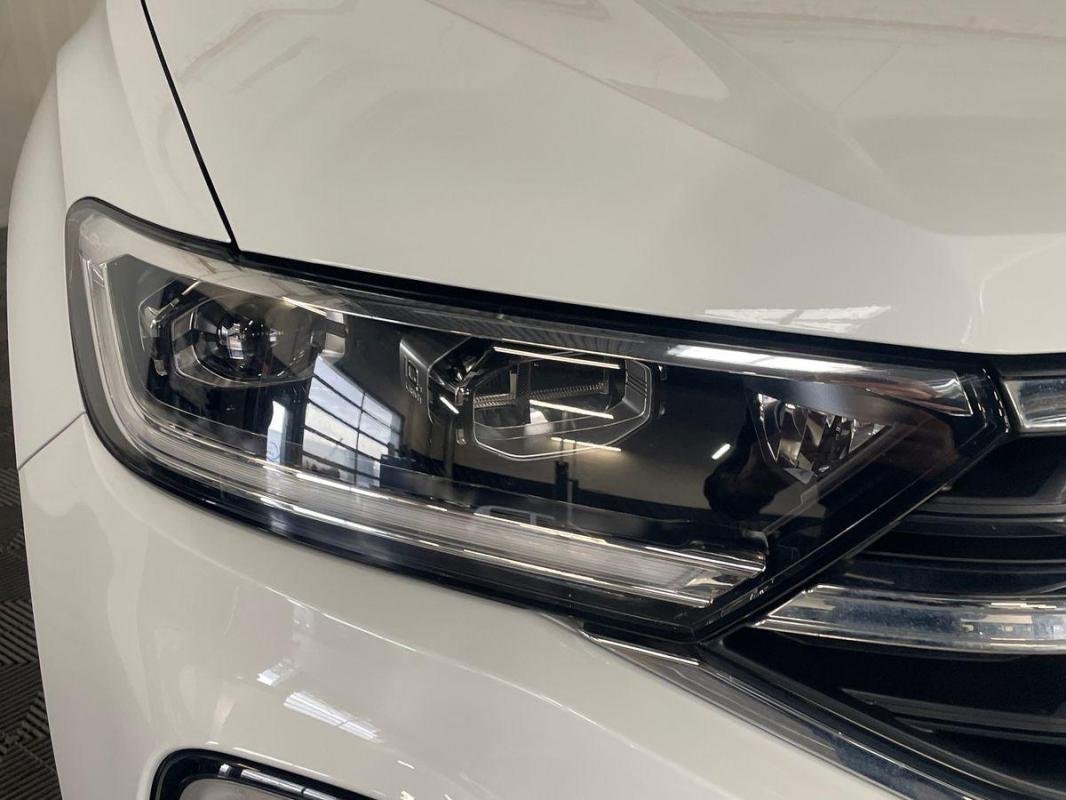 Volkswagen T-Roc - Photo 25