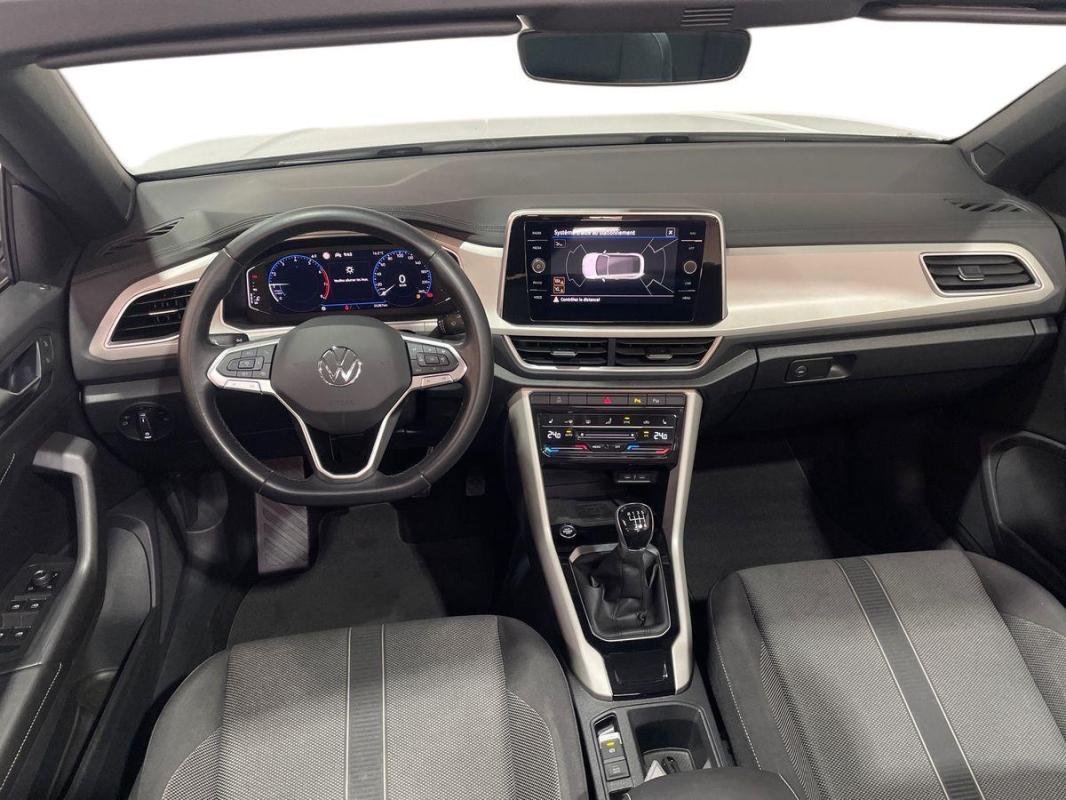Volkswagen T-Roc - Photo 8