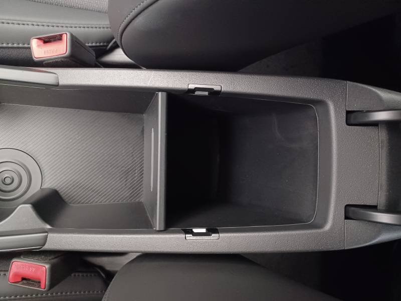 Kia Niro - Photo 27