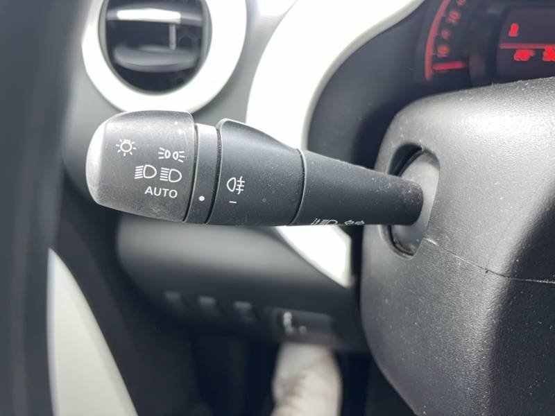 Renault Twingo - Photo 18