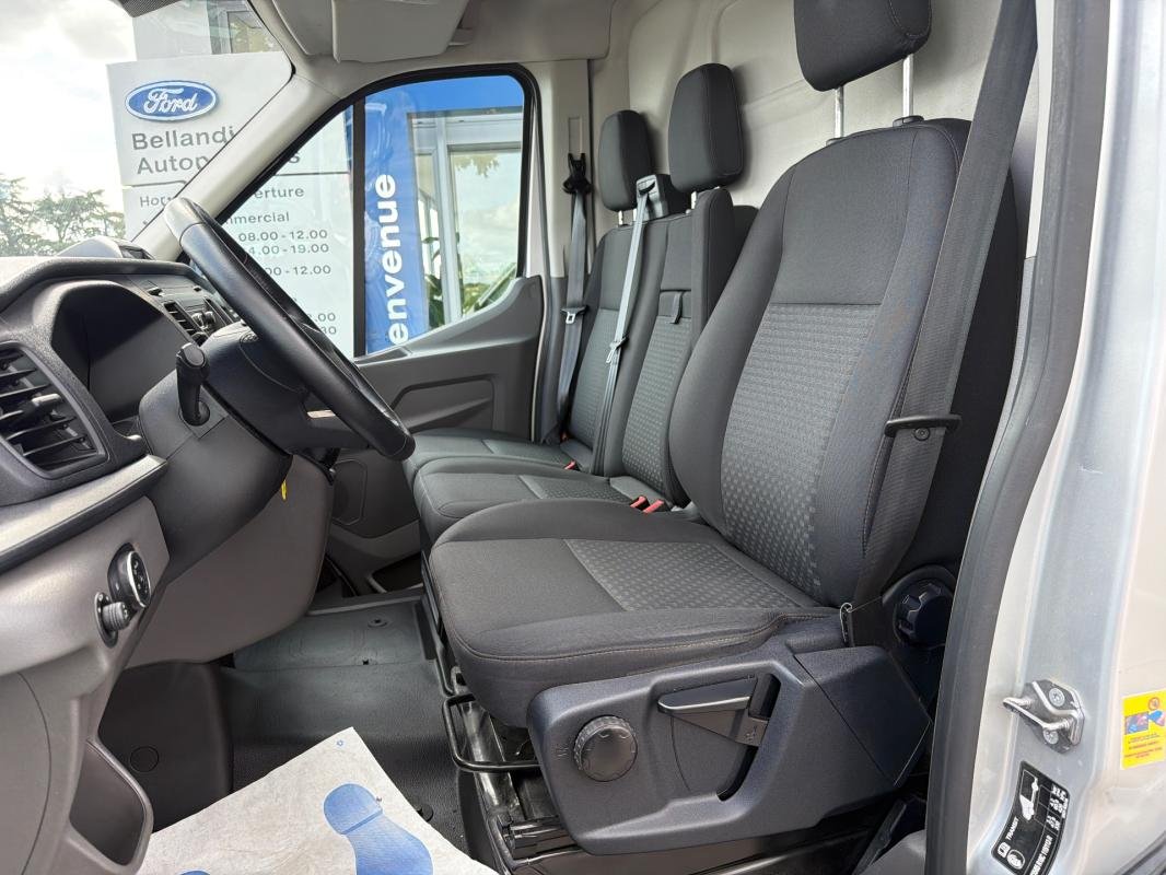 Ford Transit - Photo 14
