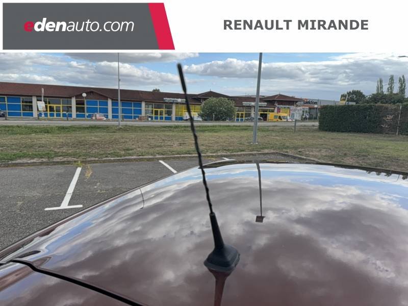 Renault Clio - Photo 22