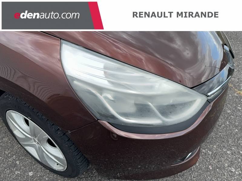 Renault Clio - Photo 23
