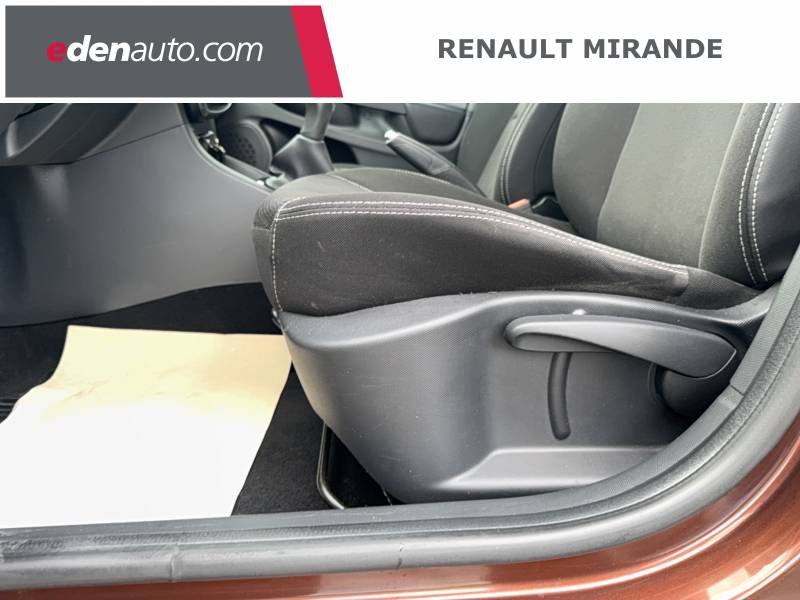 Renault Clio - Photo 24