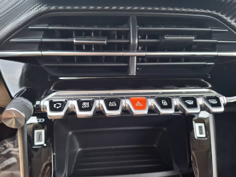 Peugeot 2008 - Photo 39