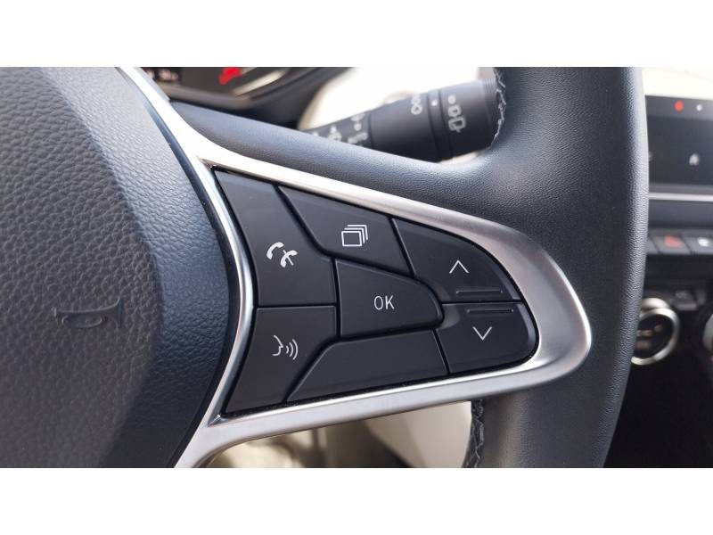 Renault Clio - Photo 21