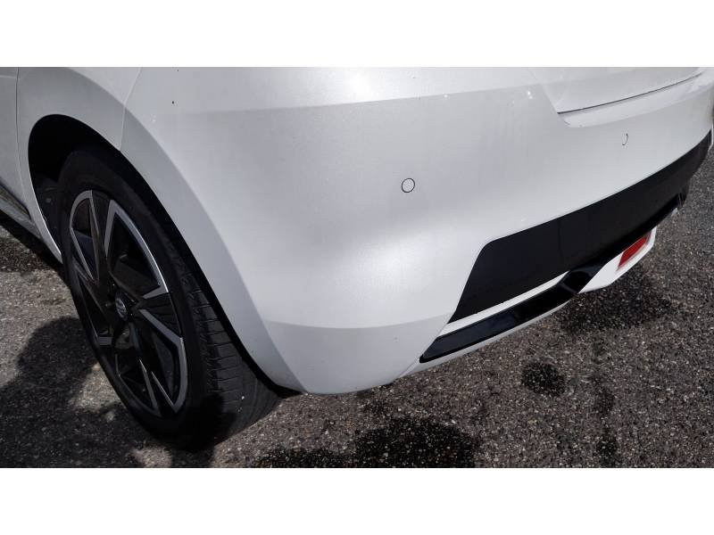 Nissan Micra - Photo 17
